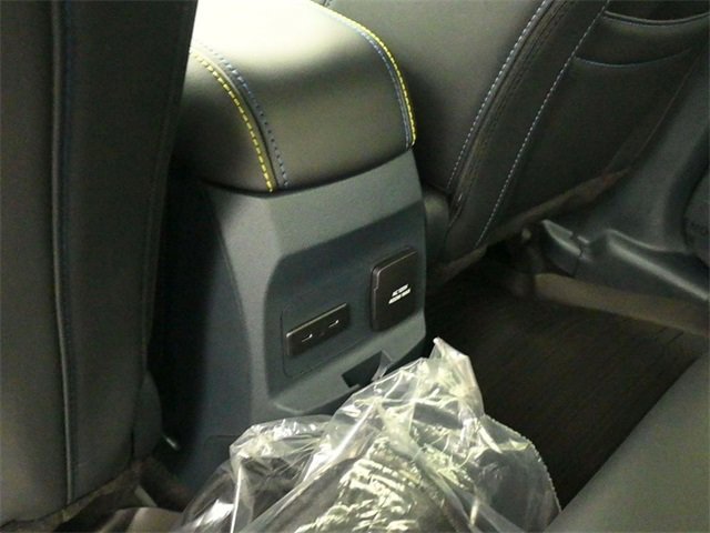 New 2025 Ford Maverick Lobo image 13