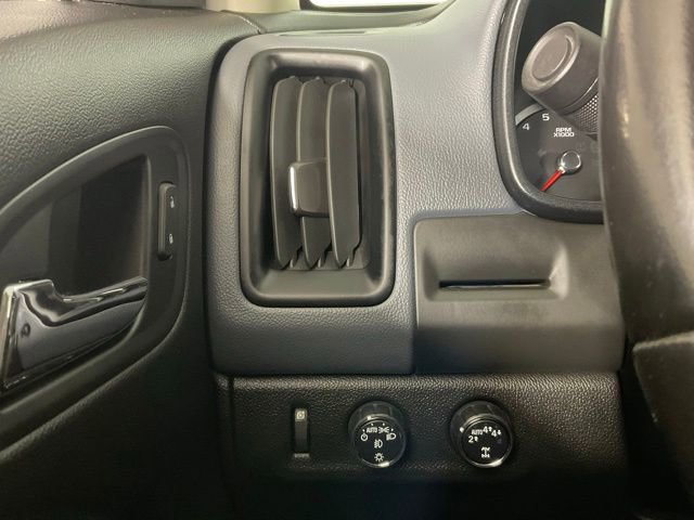 Used 2018 Chevrolet Colorado Z71 AWD/4WD image 18