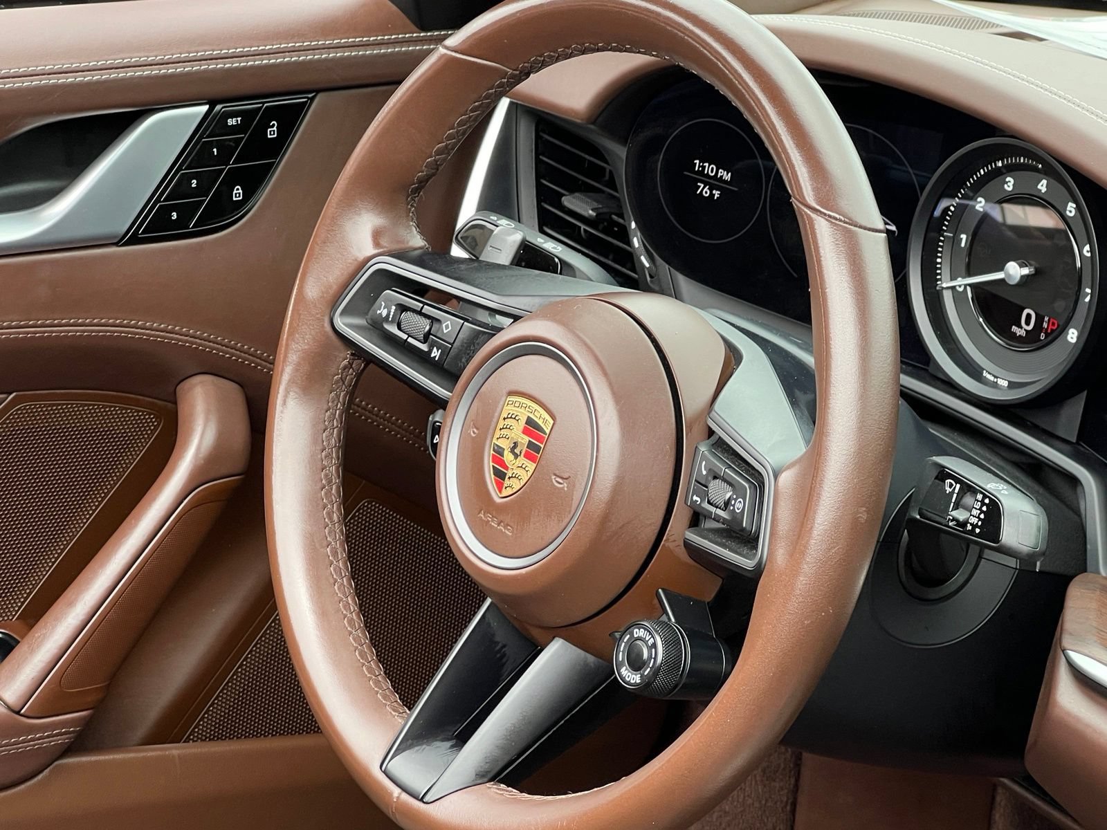 Certified 2020 Porsche 911 Carrera 4S AWD/4WD image 23