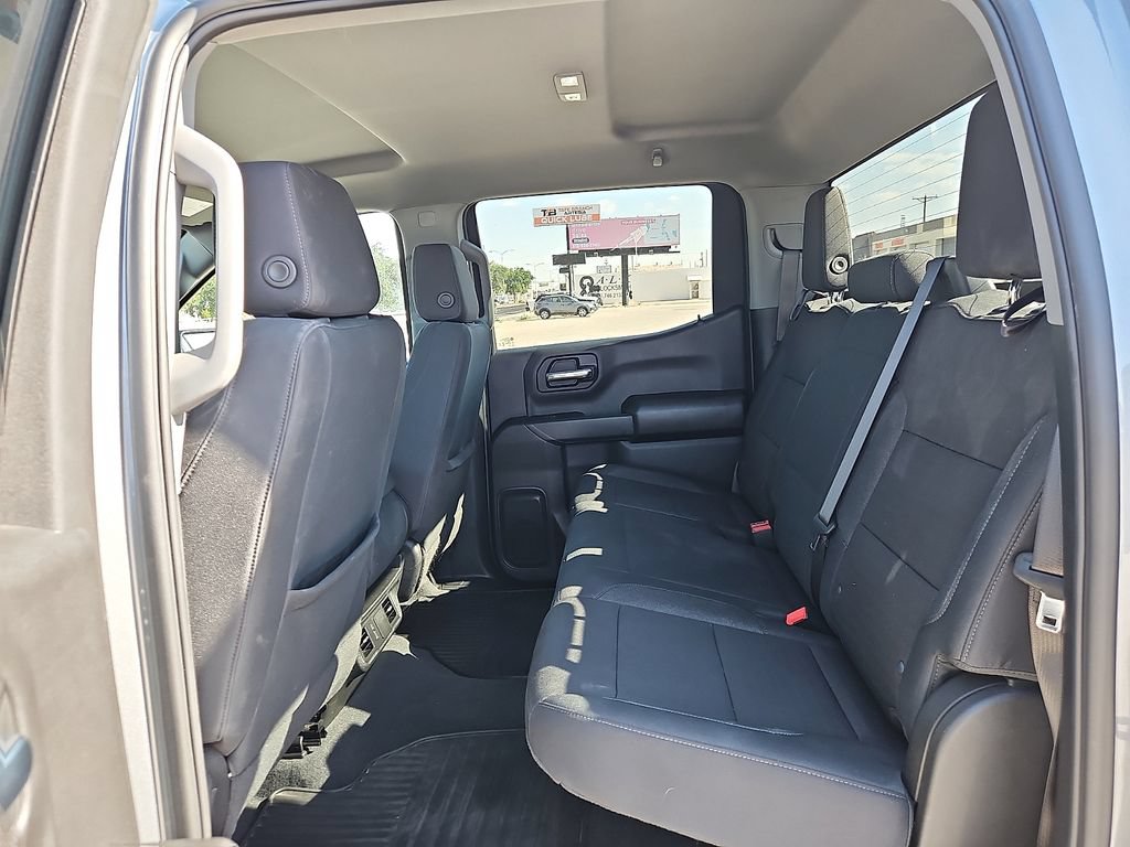 Used 2025 Chevrolet Silverado 1500 Custom Trail Boss w/ Turbomax Blackout Package AWD/4WD image 11