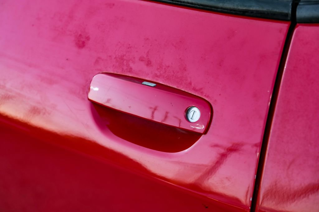 Used 2015 Dodge Challenger SRT w/ Technology Group image 40