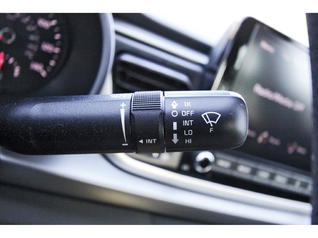 Used 2023 Kia Rio LX FWD image 18