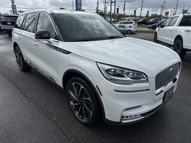 Used 2020 Lincoln Aviator Reserve w/ Equipment Group 202A image 3