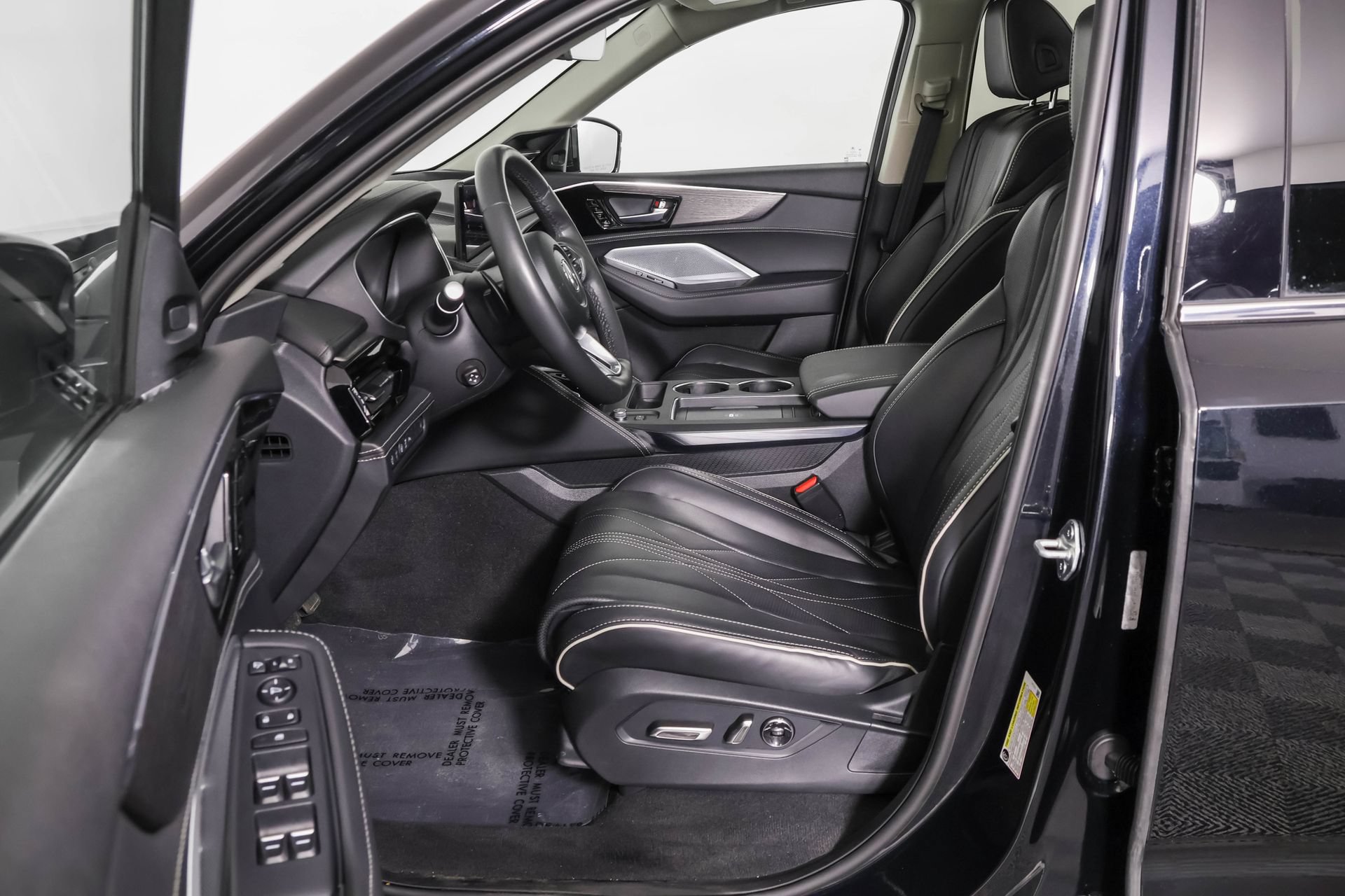 Used 2025 Acura MDX SH-AWD w/ Advance Package image 7