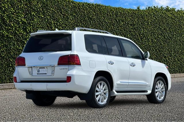 Used 2011 Lexus LX 570 4WD image 4