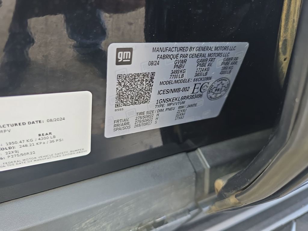 Certified 2024 Chevrolet Suburban RST image 40