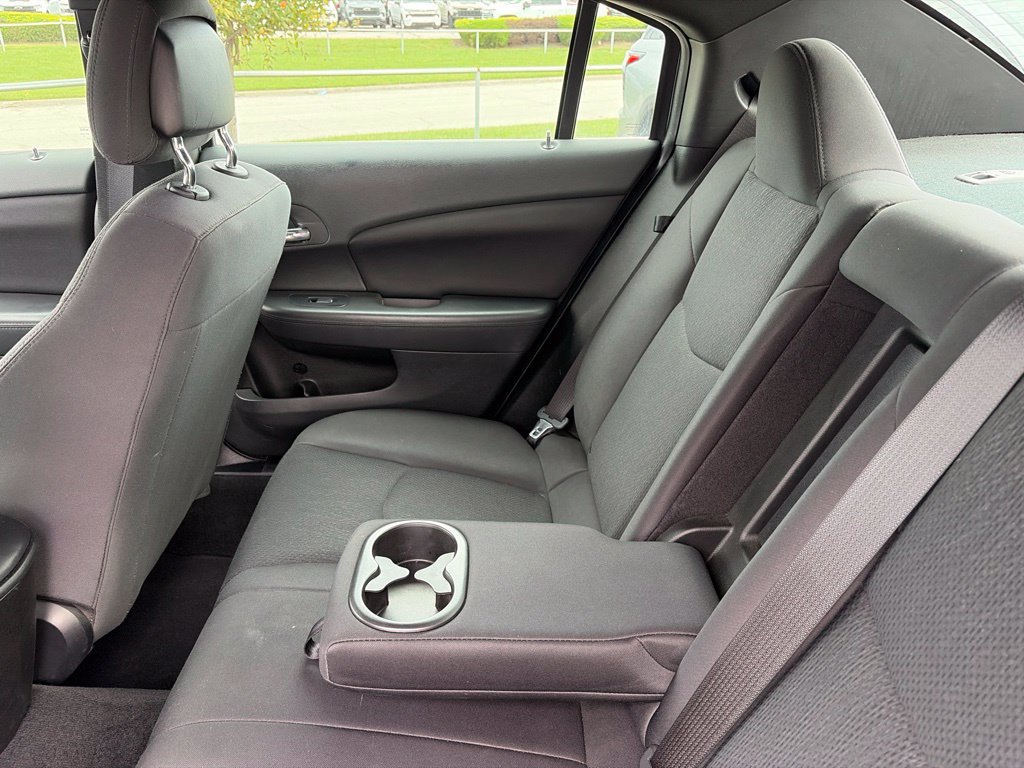 Used 2014 Chrysler 200 Touring FWD image 34