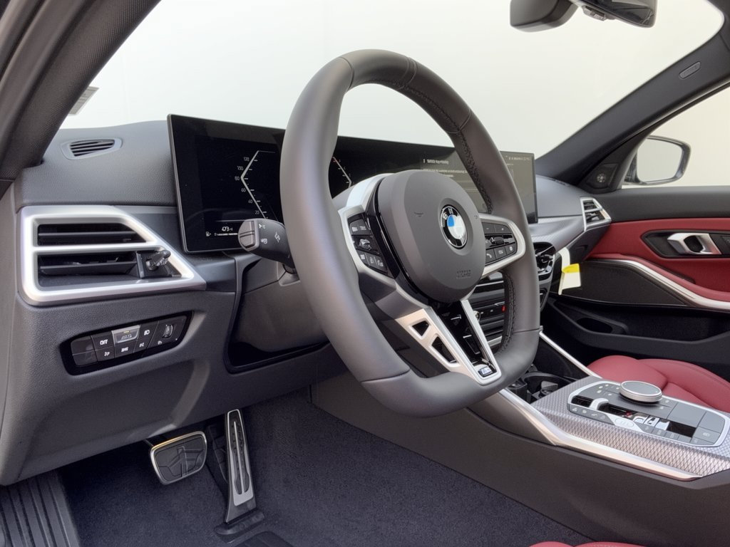 New 2026 BMW 330i xDrive Sedan w/ M Sport Package AWD/4WD image 4