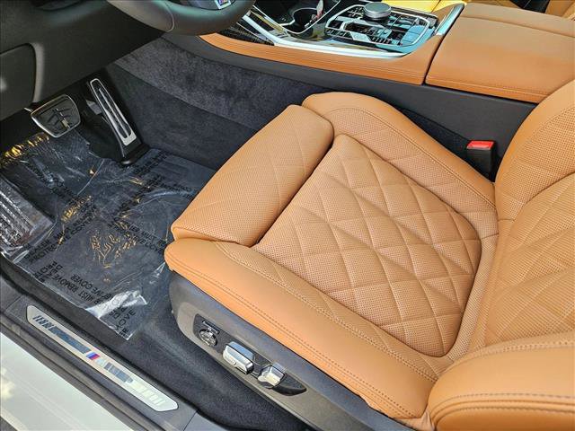 New 2026 BMW X7 xDrive40i w/ M Sport Package image 4