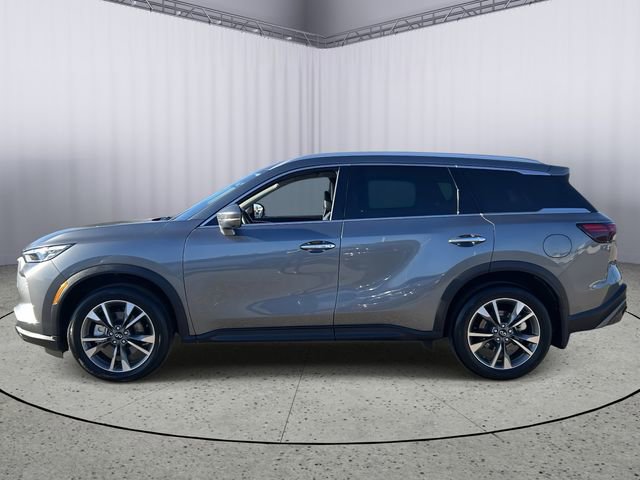 Certified 2025 INFINITI QX60 Luxe image 3