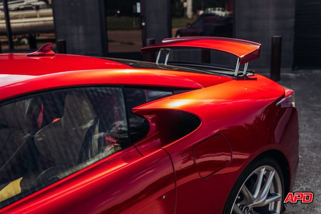 Used 2012 Lexus LFA RWD image 41