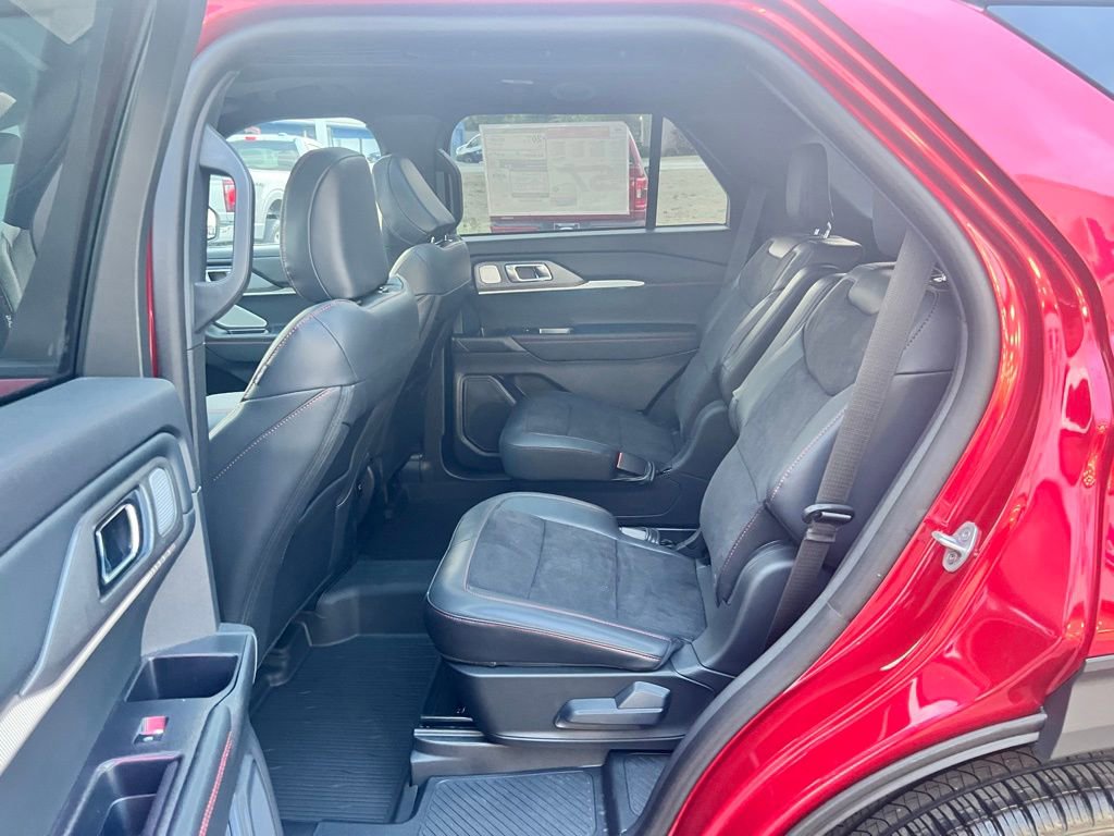 New 2025 Ford Explorer ST image 27
