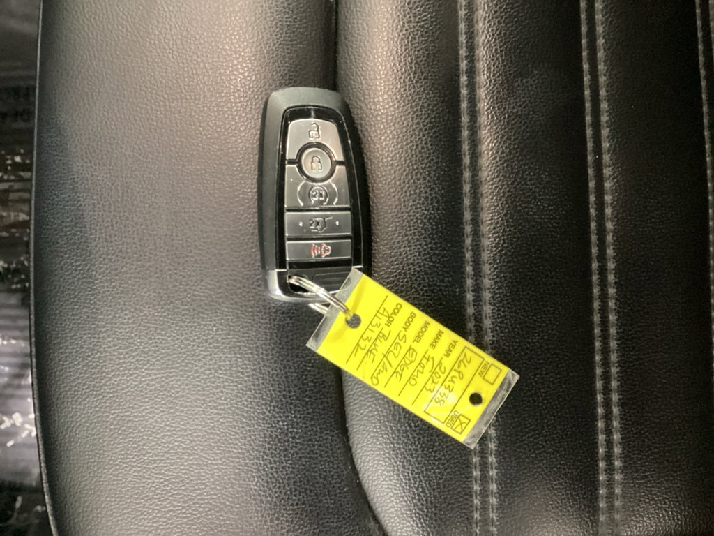 Used 2023 Ford Edge SEL w/ Convenience Package image 33