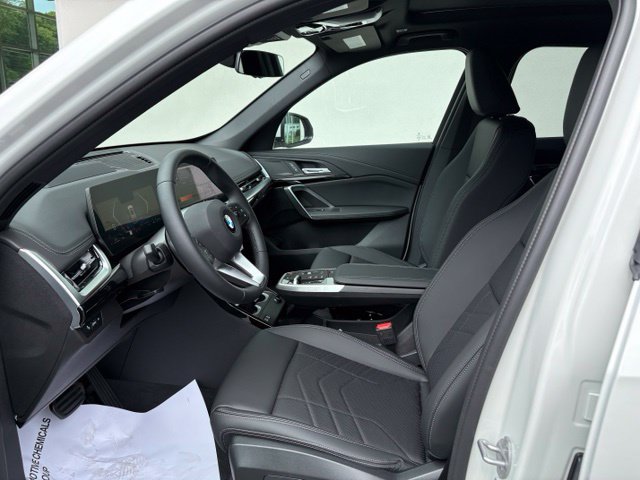 New 2027 BMW X1 xDrive28i AWD/4WD image 10