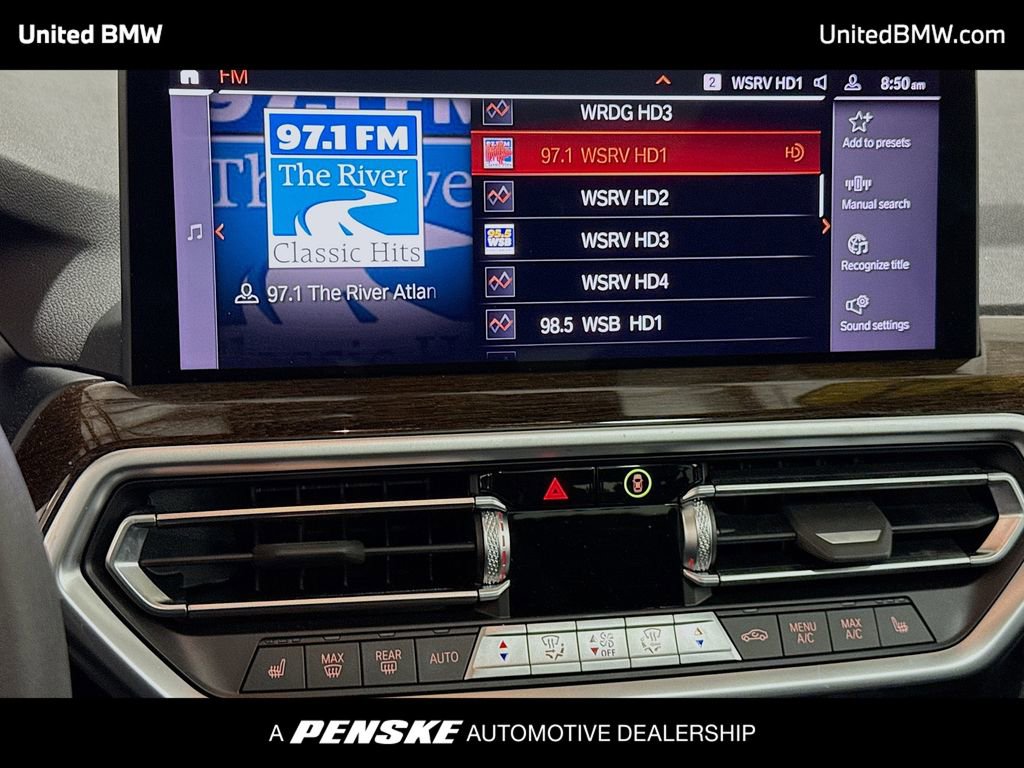 Used 2024 BMW X3 sDrive30i w/ Premium Package image 9