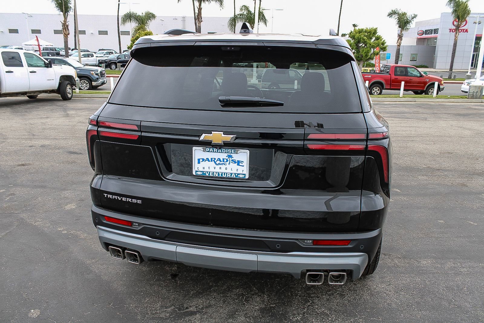 New 2026 Chevrolet Traverse LT w/ Driver Confidence Package FWD image 8