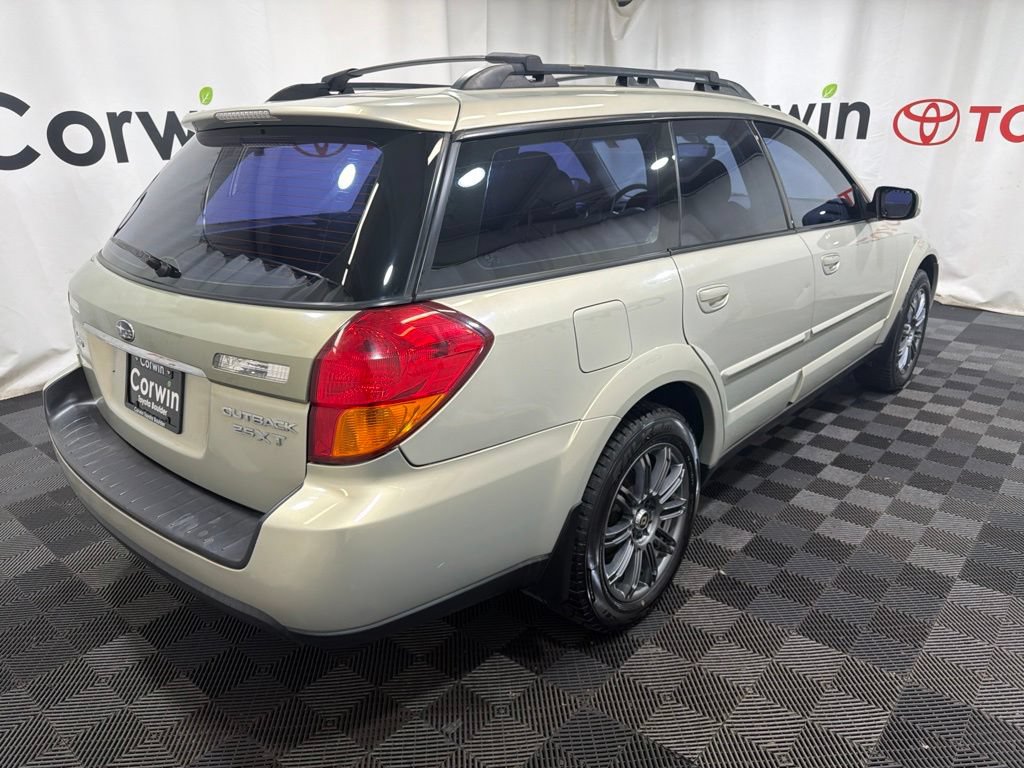 Used 2006 Subaru Outback 2.5XT AWD/4WD image 8
