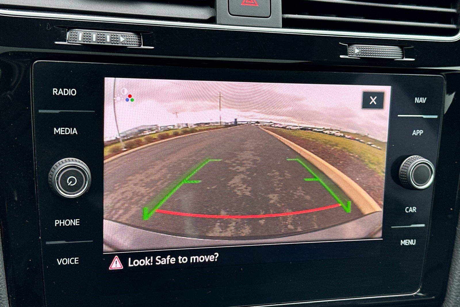 Used 2021 Volkswagen GTI SE image 21