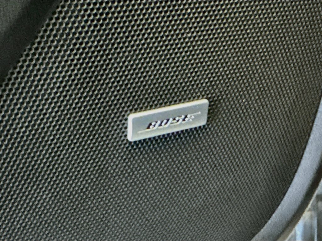 Used 2021 Chevrolet Traverse RS FWD image 19