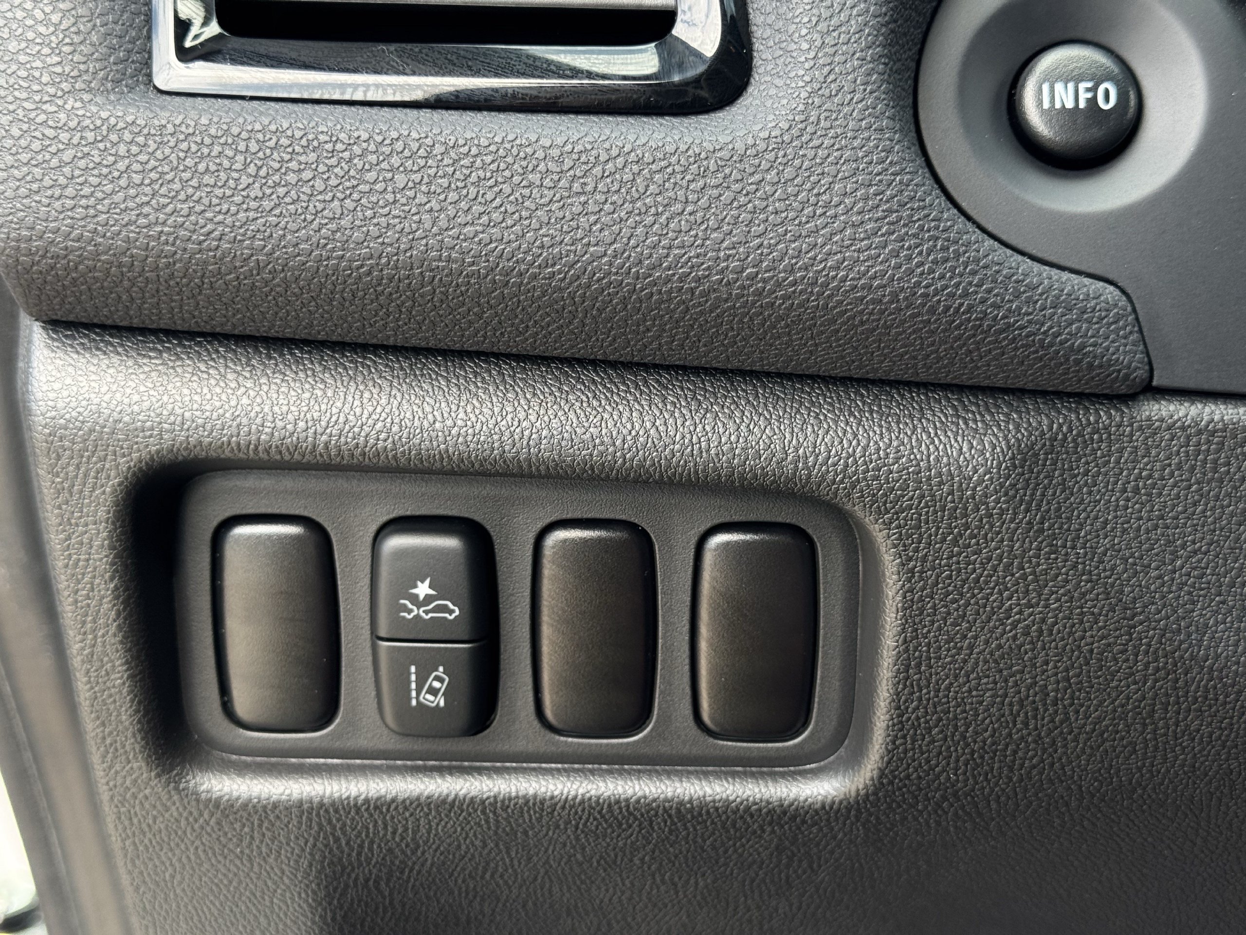 New 2027 Mitsubishi Outlander Sport ES FWD image 17
