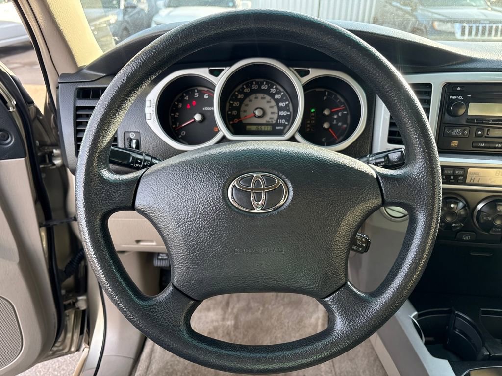Used 2005 Toyota 4Runner Limited image 11