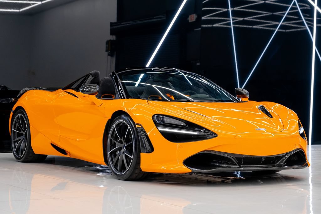 Used 2020 McLaren 720S Spider RWD image 4