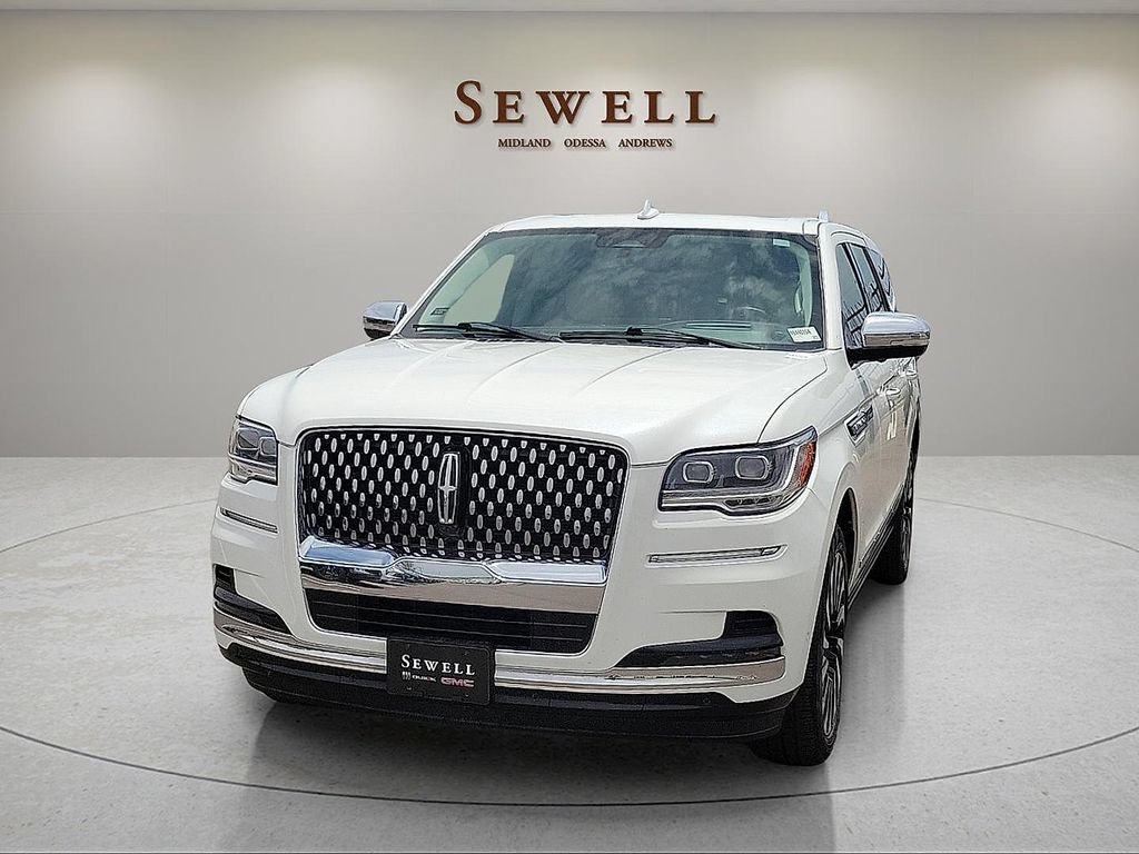 Used 2022 Lincoln Navigator Black Label AWD/4WD image 1