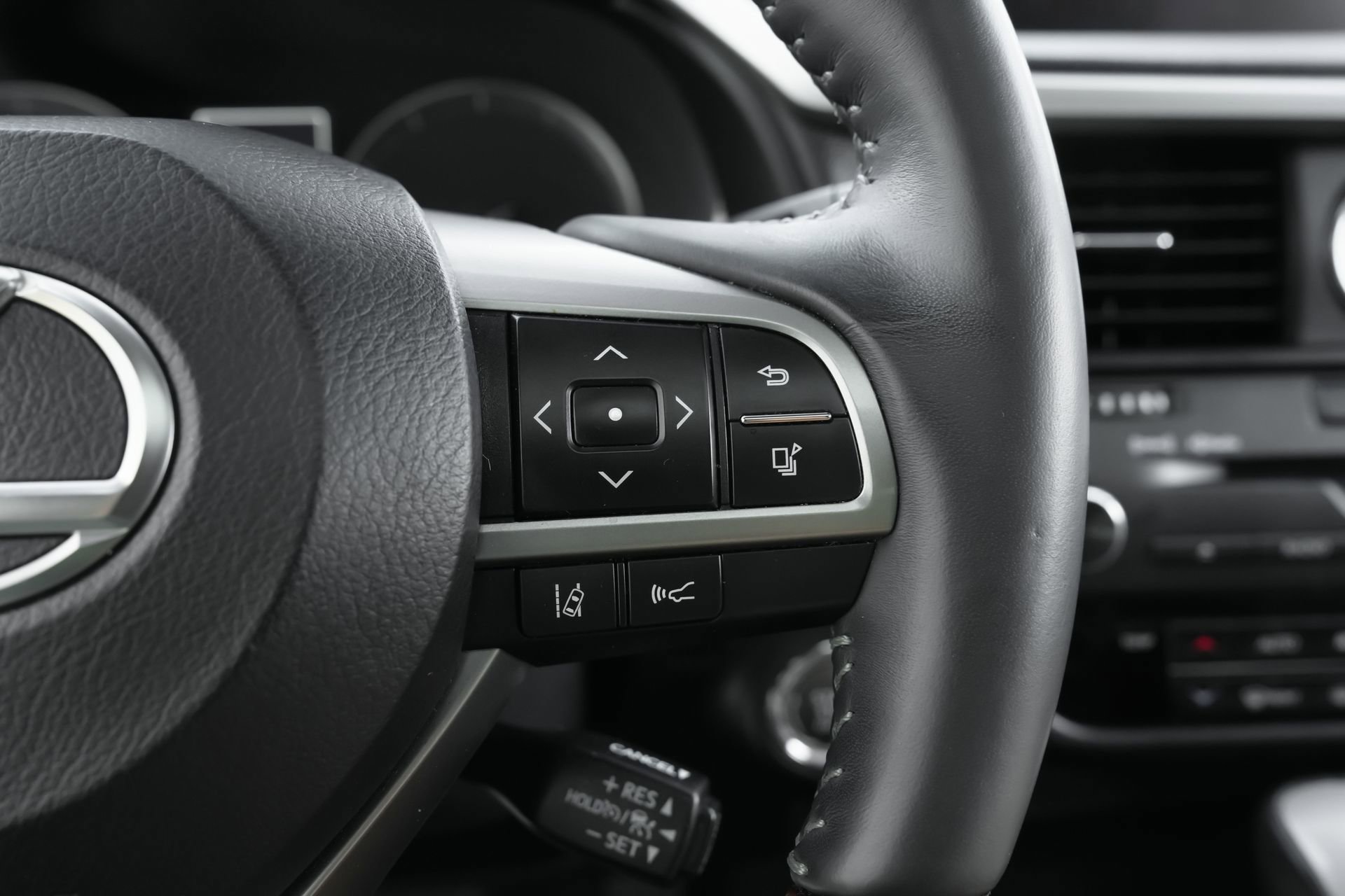 Used 2019 Lexus RX 350 350 F Sport w/ Navigation Package image 21