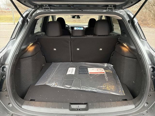 New 2026 Nissan Kicks SV w/ SV Premium Package image 15