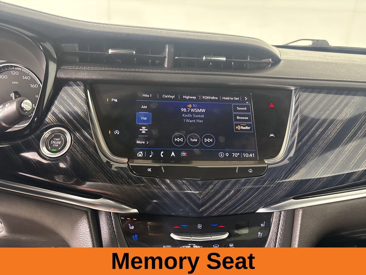 Used 2024 Cadillac XT6 Premium Luxury image 16