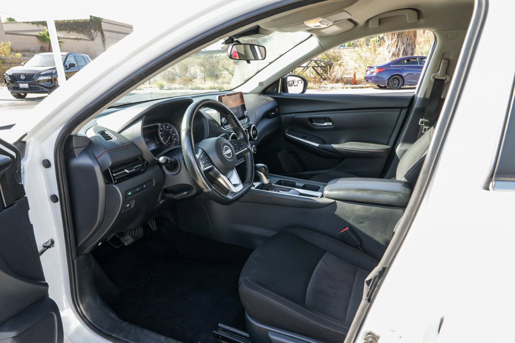 Used 2024 Nissan Sentra SR FWD image 15