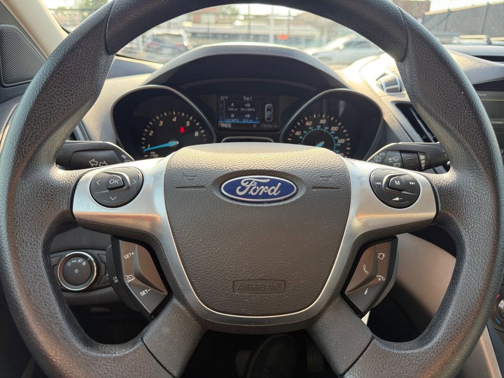 Used 2014 Ford Escape SE w/ Equipment Group 201A FWD image 32