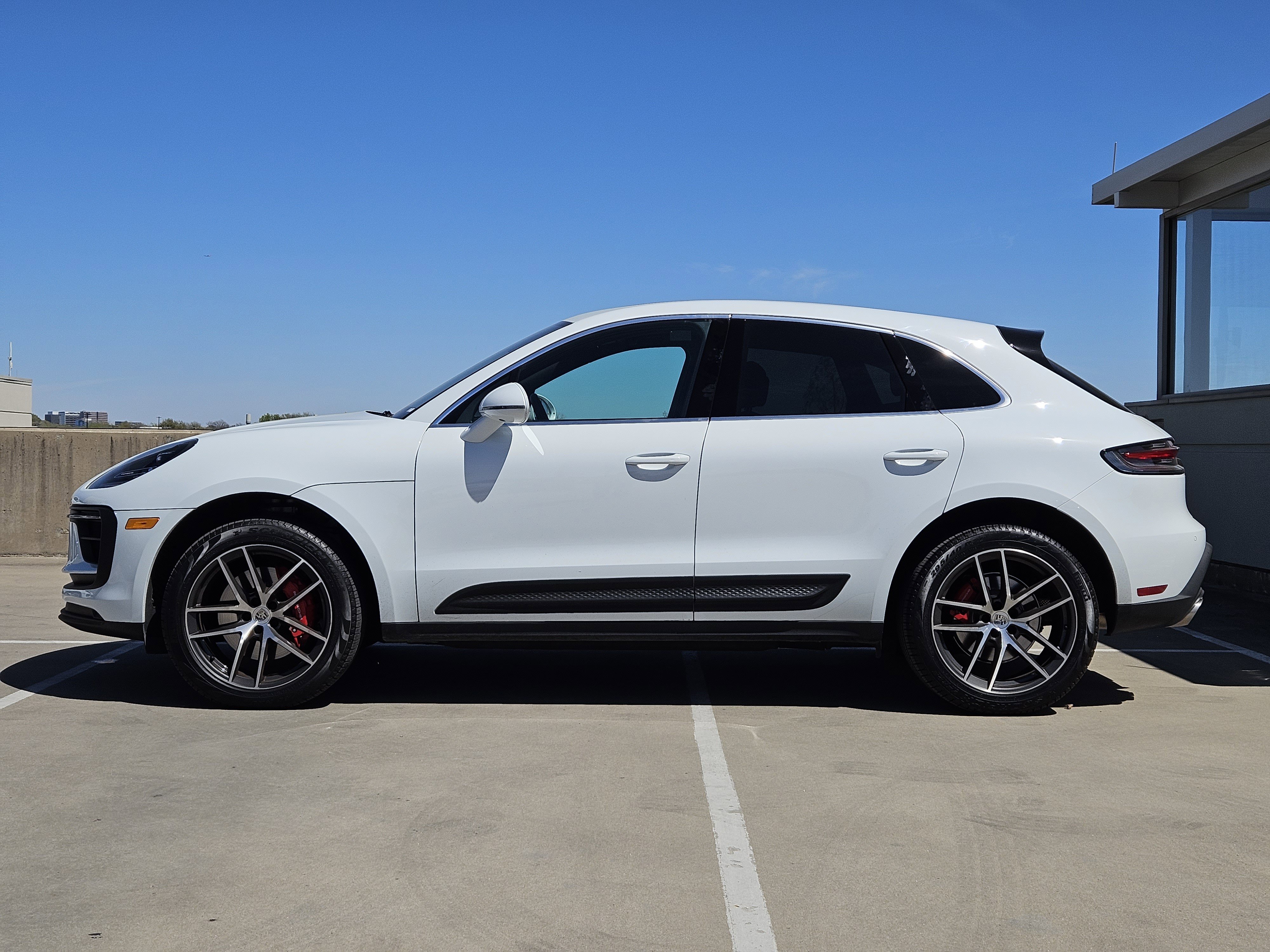 Used 2025 Porsche Macan S video 2