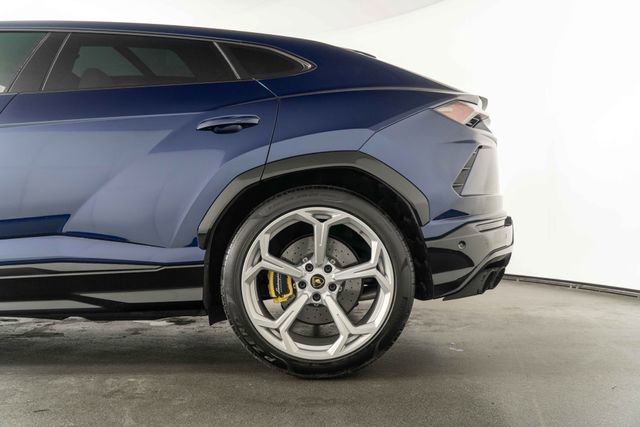 Used 2019 Lamborghini Urus image 13
