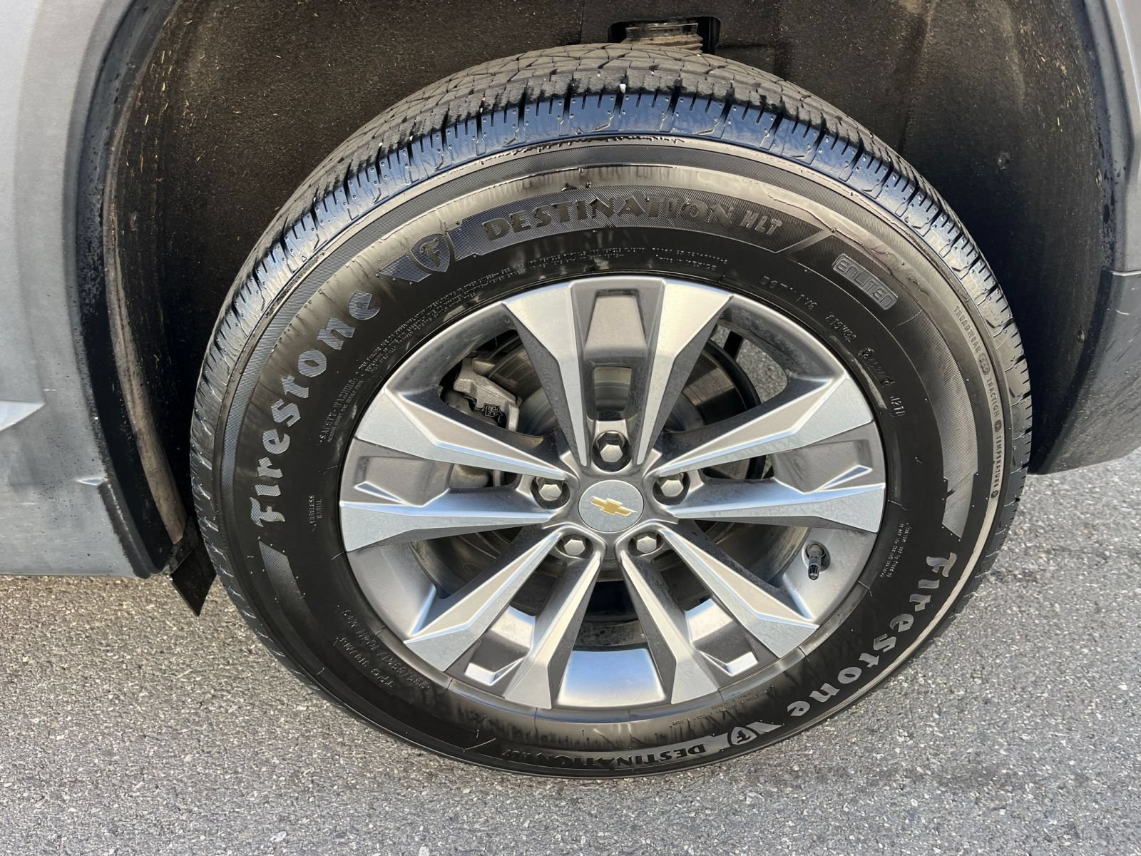Used 2025 Chevrolet Equinox LT FWD image 30