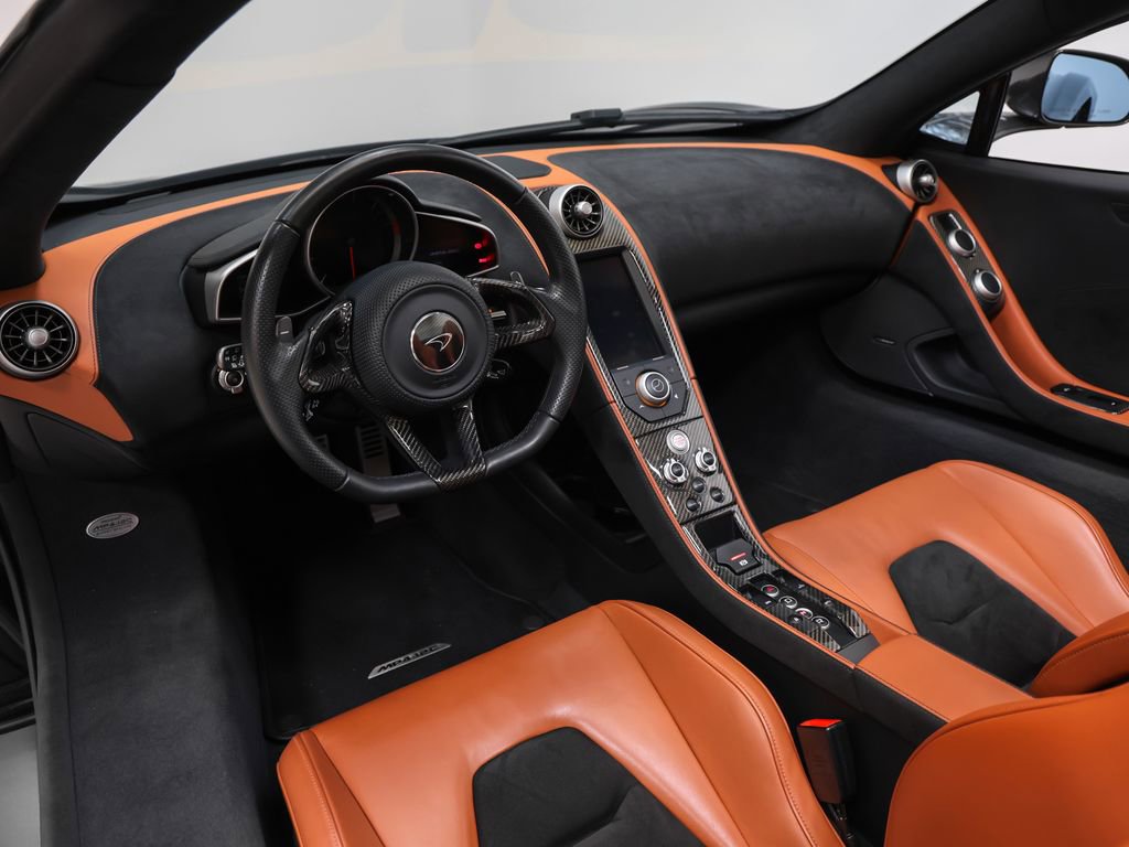 Used 2013 McLaren MP4-12C Spider RWD image 61