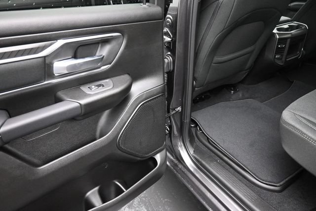 New 2026 RAM 1500 4x4 Crew Cab image 12