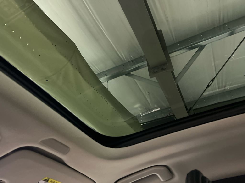 Certified 2024 Volvo XC60 B5 Core w/ Protection Package Premier image 25