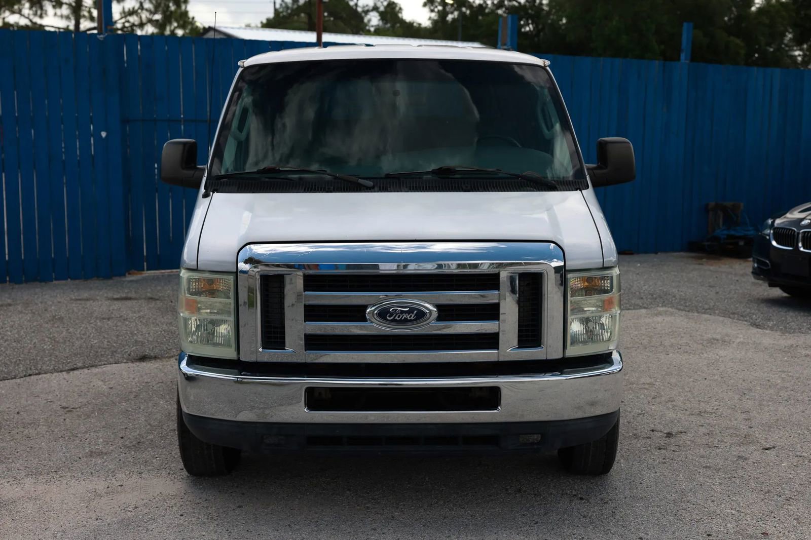 Used 2008 Ford E-150 and Econoline 150 Wagon RWD image 11