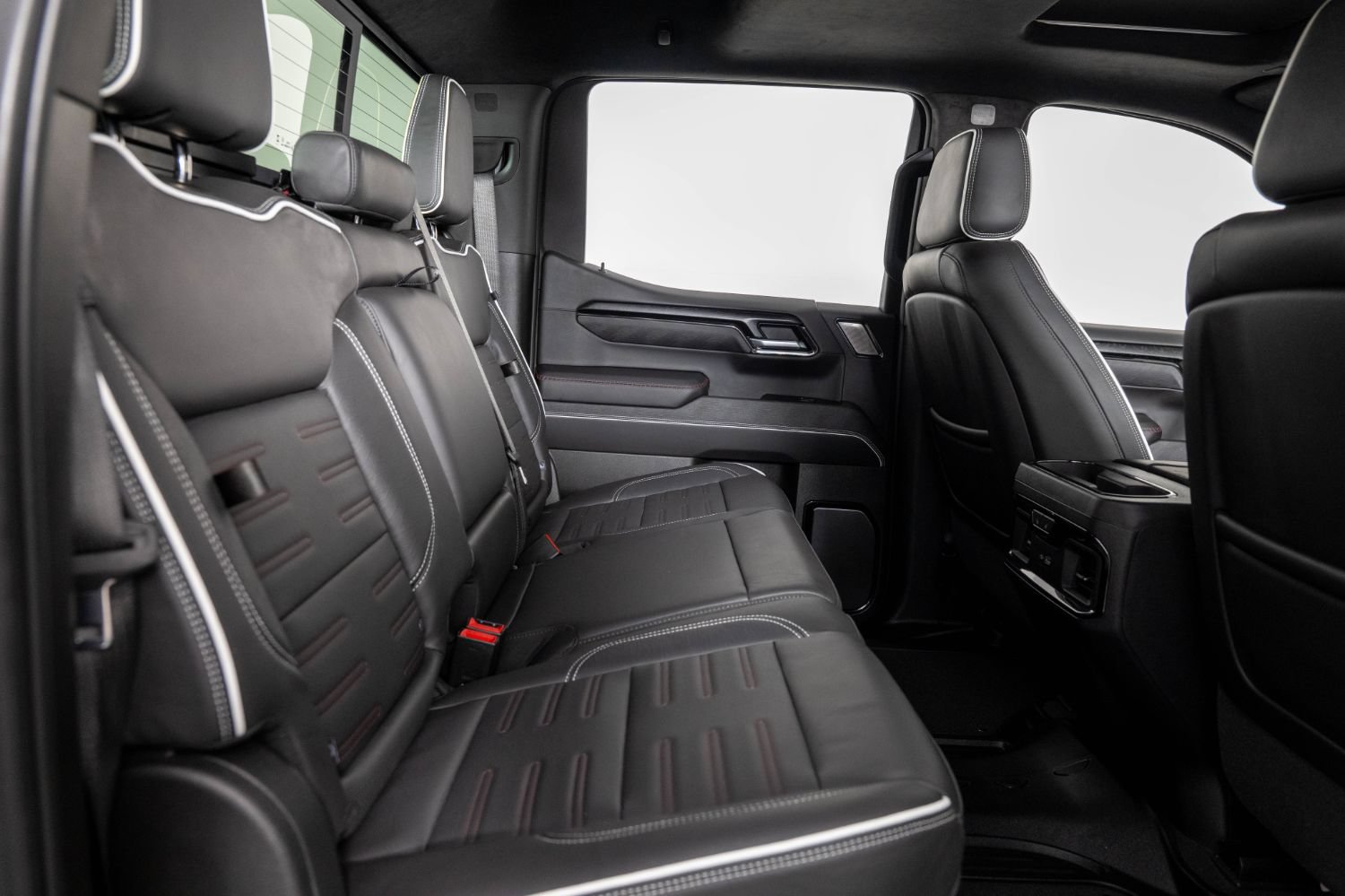 Used 2025 GMC Sierra 1500 AT4X AWD/4WD image 23