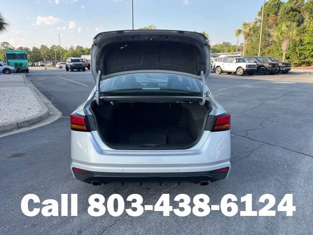 Used 2024 Nissan Altima 2.5 SR FWD image 29