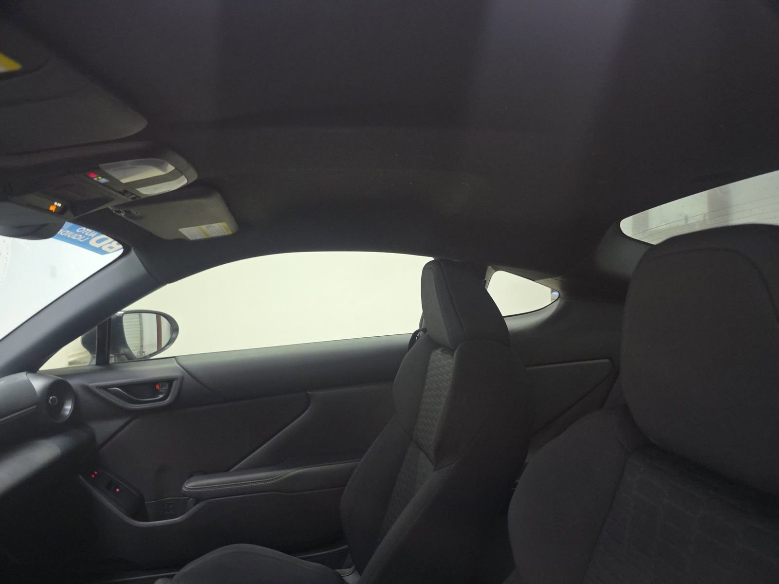 Used 2023 Toyota GR86 RWD image 13