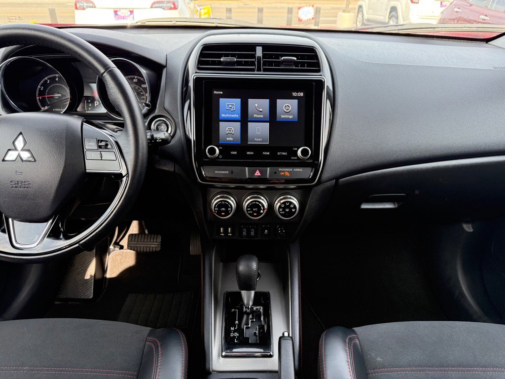 Used 2024 Mitsubishi Outlander Sport SE image 21