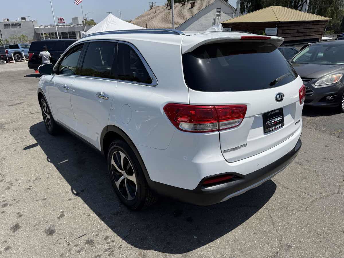 Used 2018 Kia Sorento EX w/ EX Advanced Touring Package FWD image 4