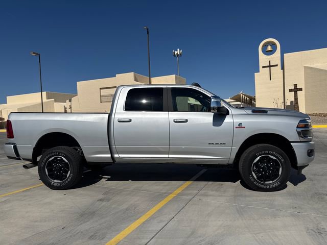 Used 2026 RAM 2500 Laramie AWD/4WD image 6
