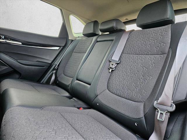 Used 2025 Kia Seltos S image 17
