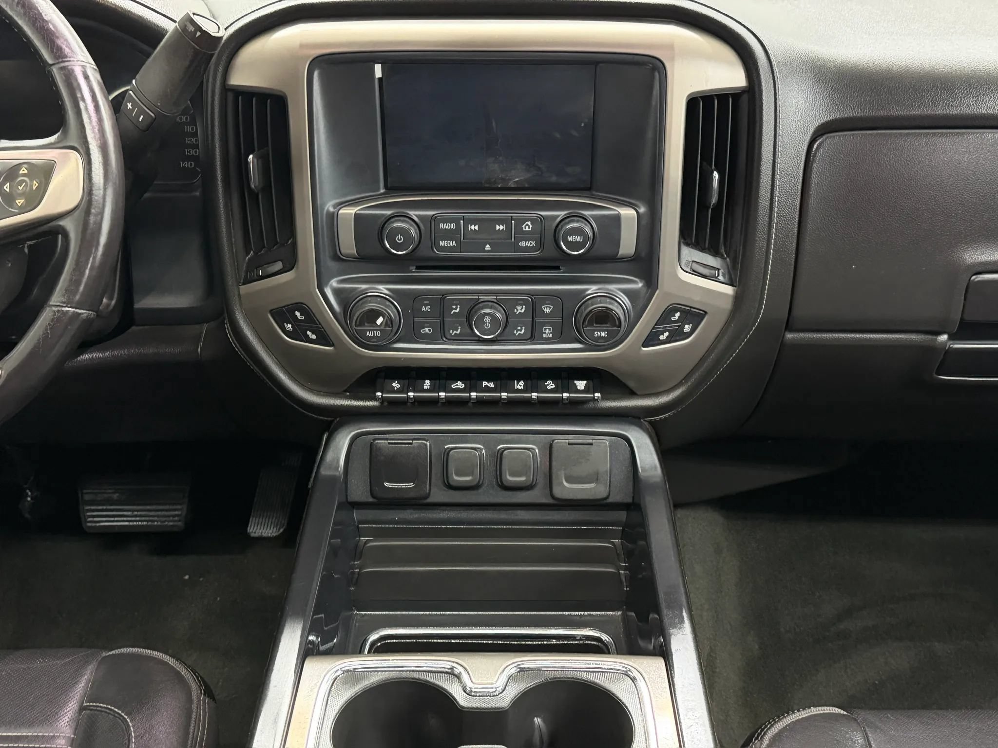 Used 2018 GMC Sierra 2500 Denali w/ Duramax Plus Package AWD/4WD image 79