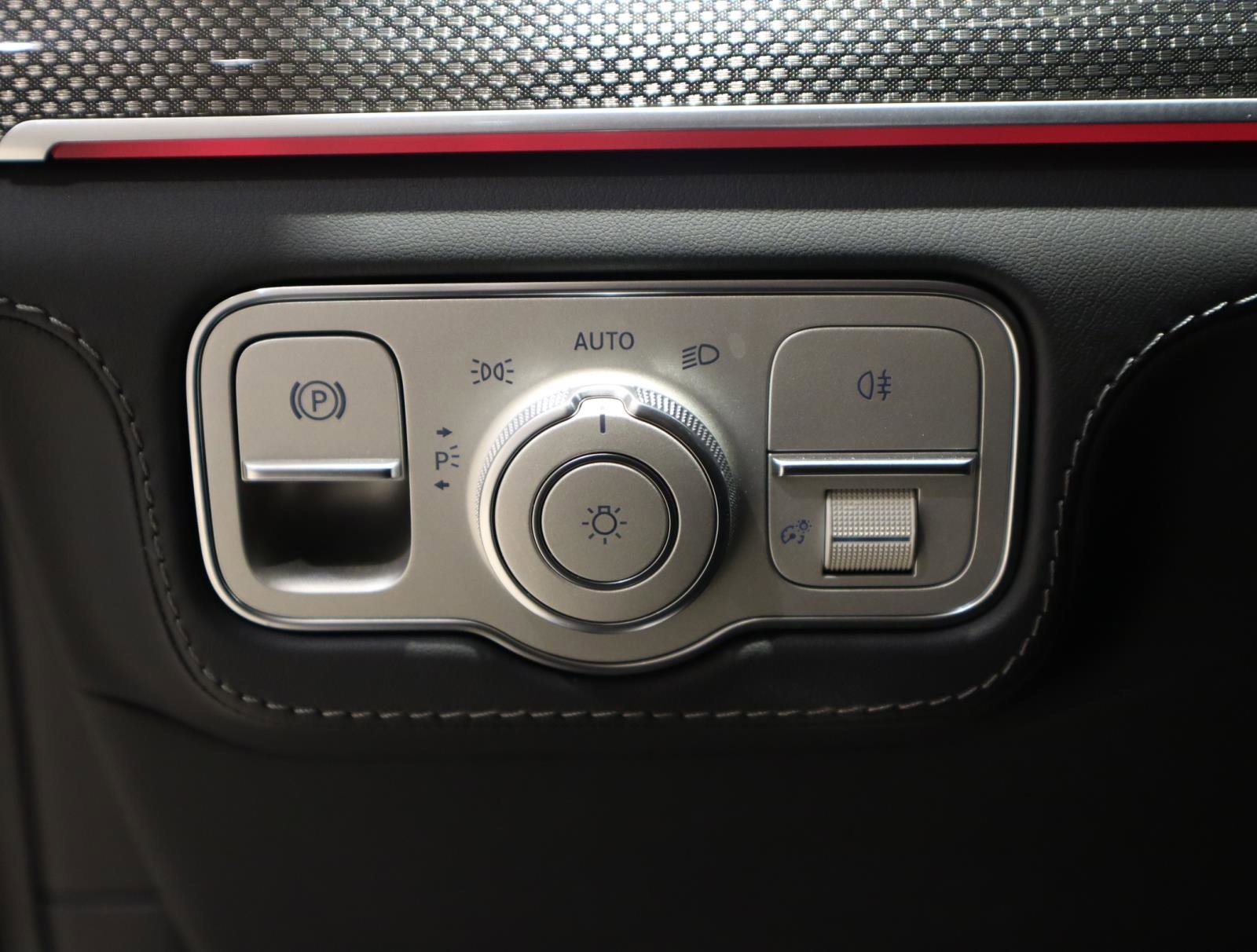 Used 2023 Mercedes-Benz GLE 53 AMG 4MATIC Coupe image 35