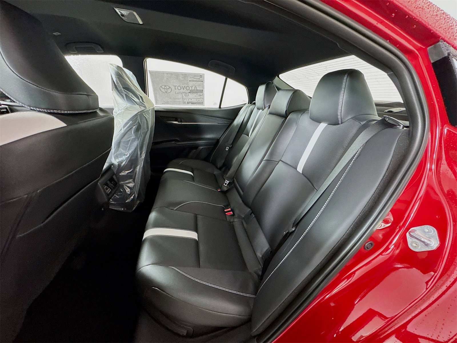 New 2026 Toyota Camry Hybrid image 12