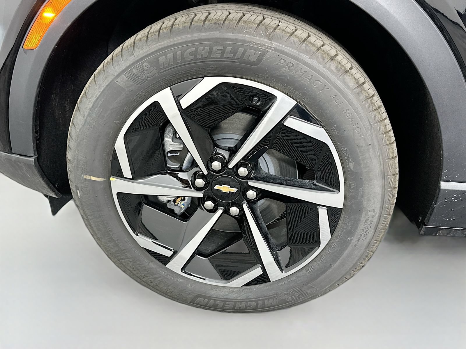 New 2026 Chevrolet Equinox EV LT AWD/4WD image 31